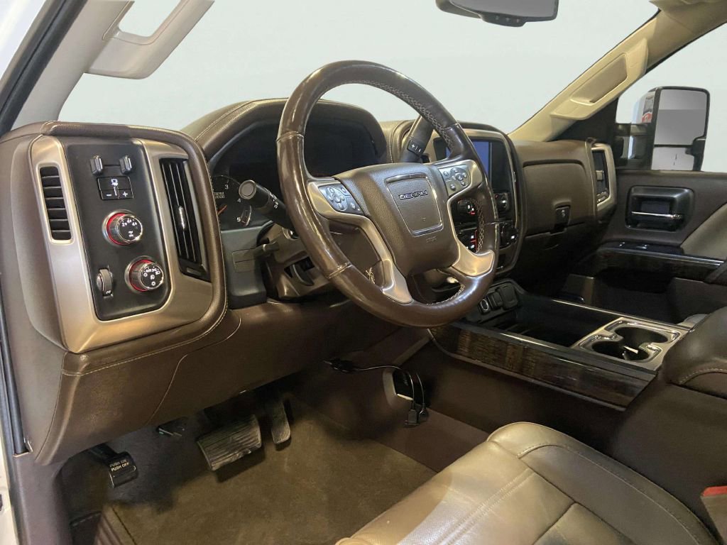 Used 2016 GMC Sierra 3500 Denali w/ Duramax Plus Package AWD/4WD image 19