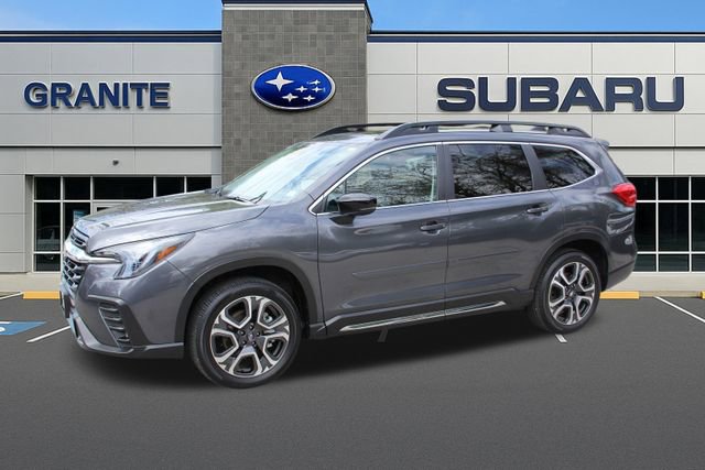 Used 2025 Subaru Ascent Limited AWD/4WD image 6