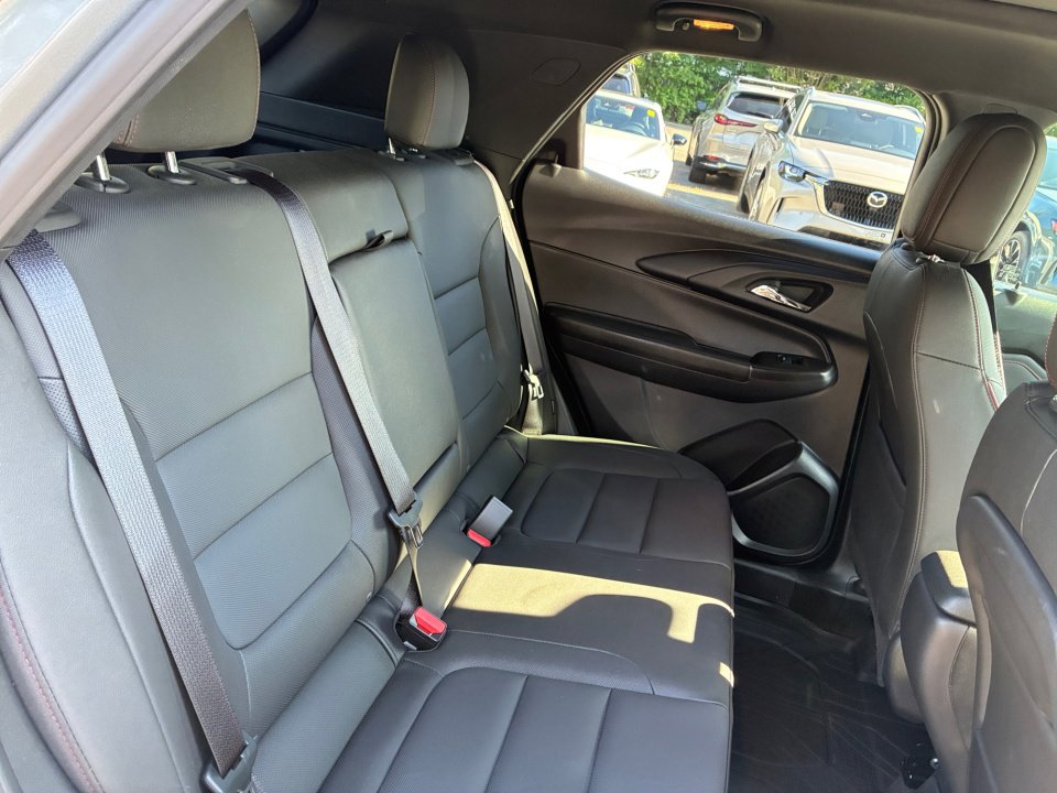 Used 2026 Chevrolet TrailBlazer RS w/ Convenience Package FWD image 29