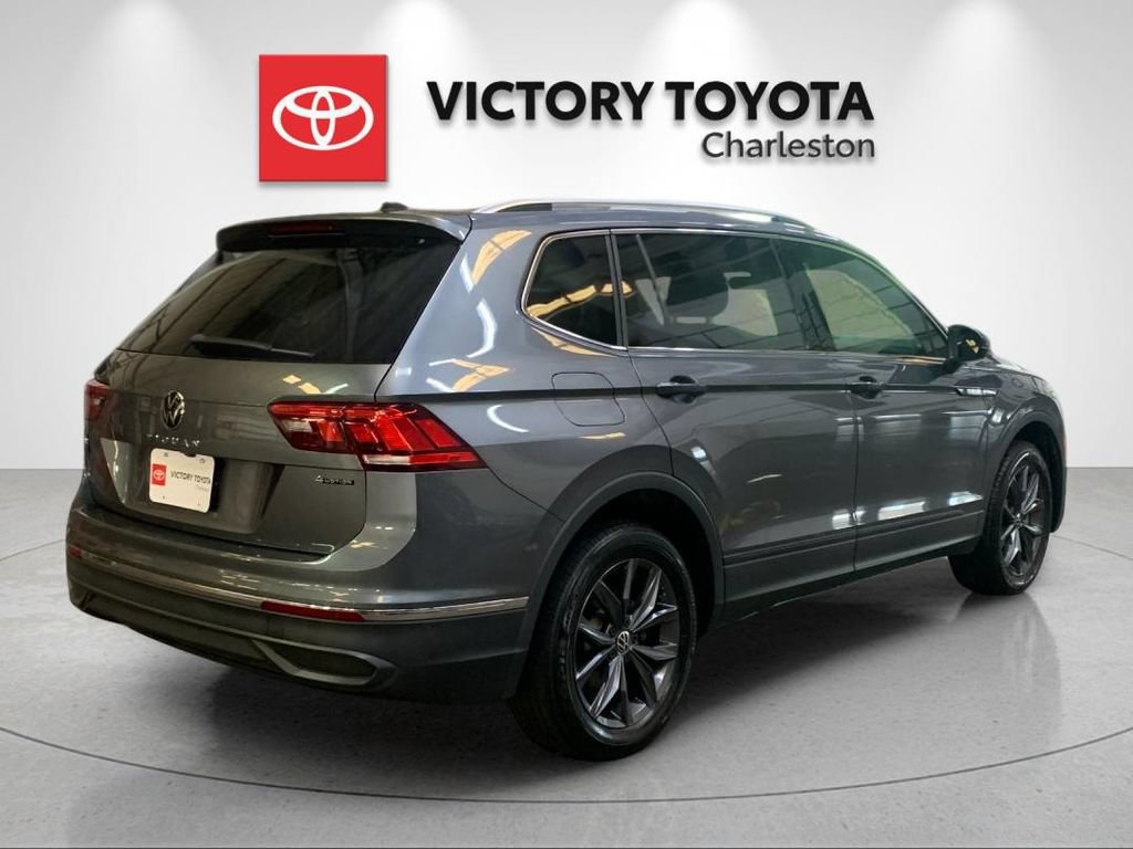 Used 2022 Volkswagen Tiguan SE AWD/4WD image 7