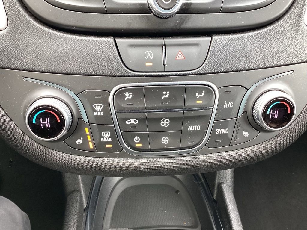 Used 2024 Chevrolet Malibu LT image 22