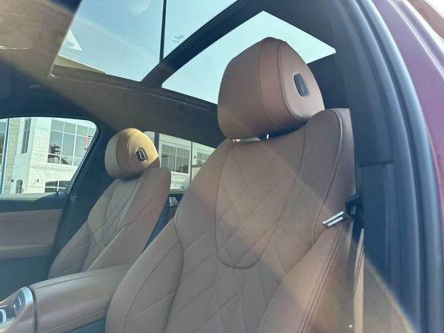 Used 2023 BMW X6 xDrive40i w/ M Sport Package AWD/4WD image 19