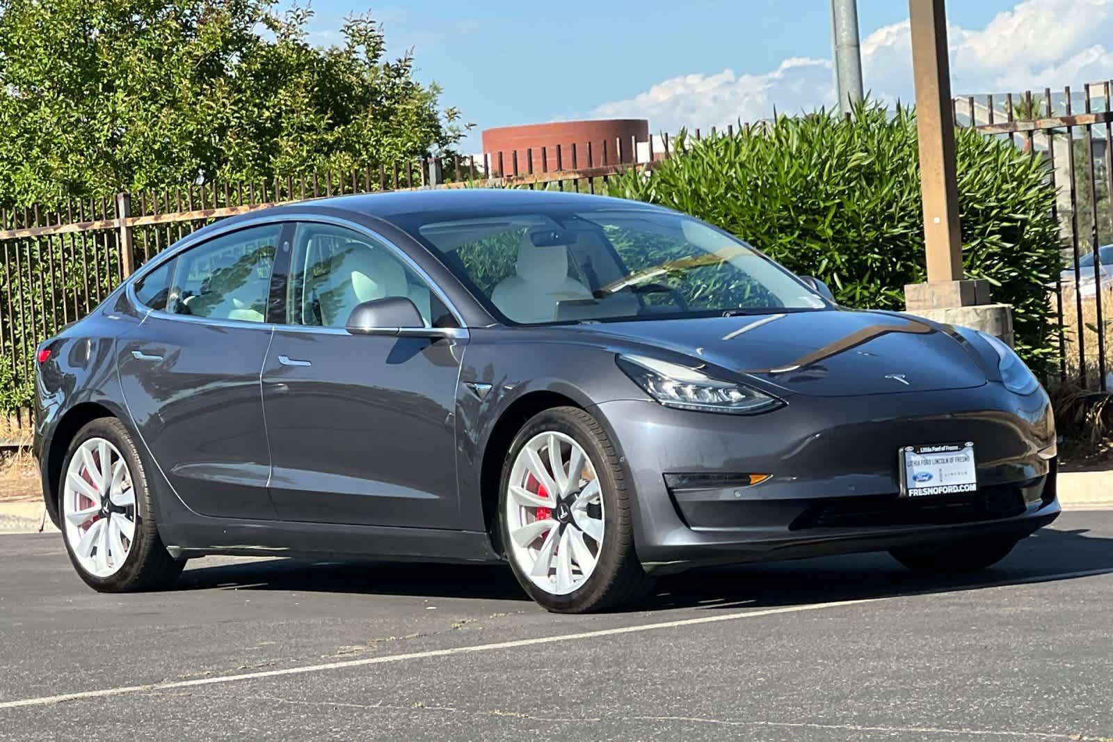 Used 2019 Tesla Model 3 Performance AWD/4WD image 9