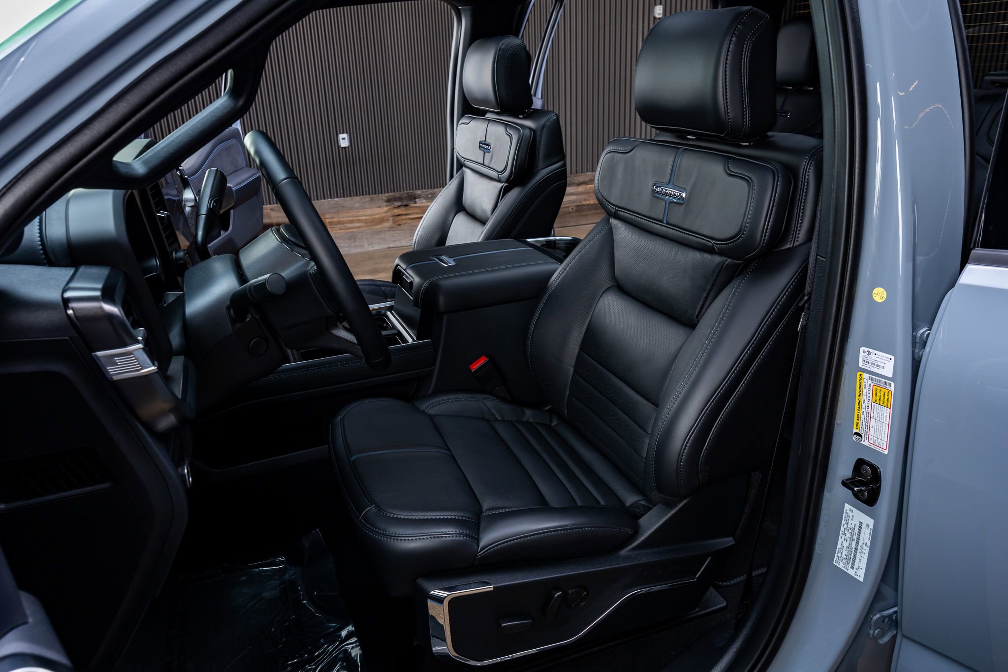 Used 2026 Ford F250 Platinum image 30