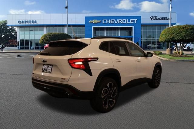 New 2026 Chevrolet Trax RS w/ Driver Confidence Package FWD image 3