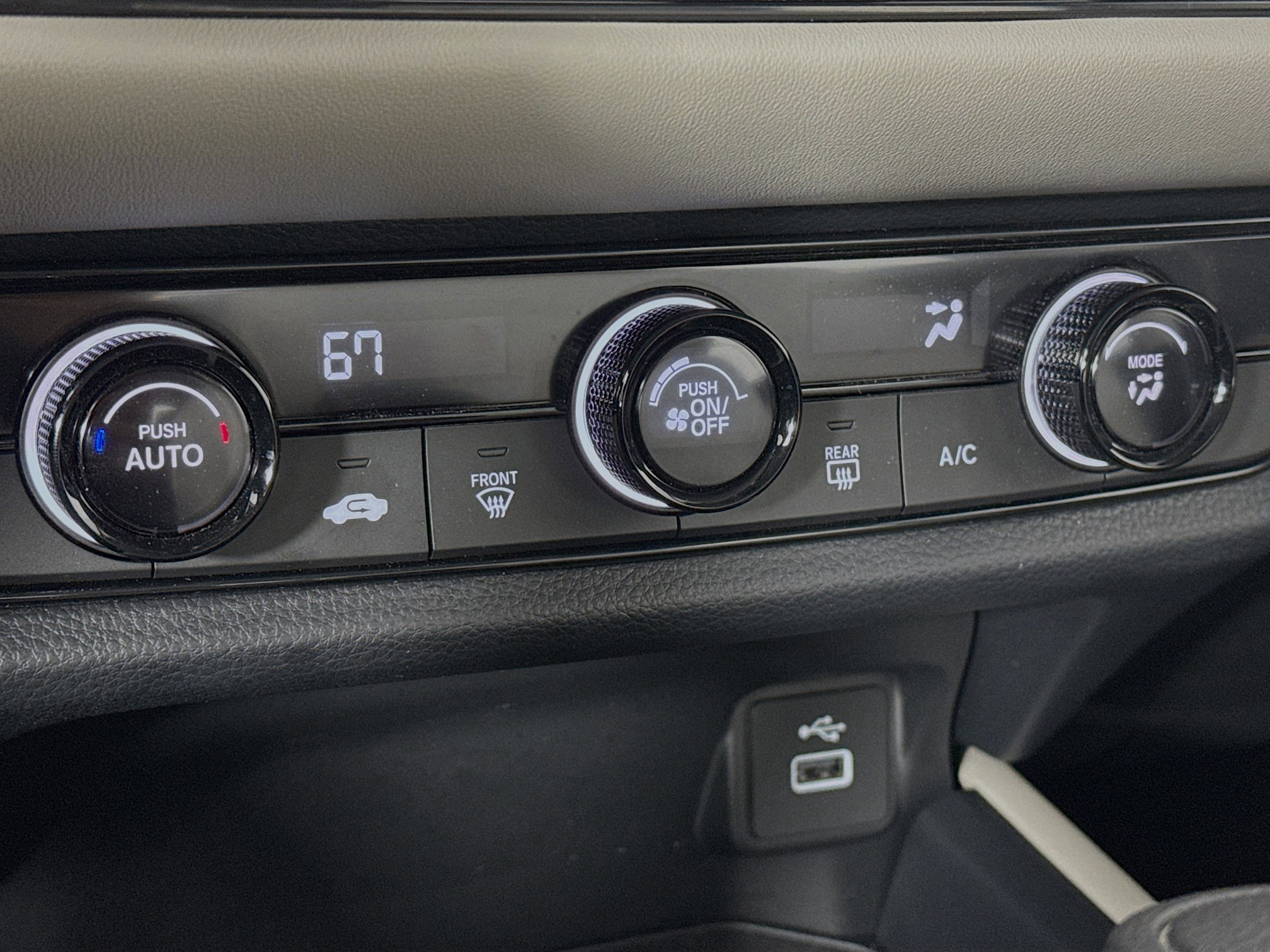 Certified 2024 Honda HR-V LX image 15