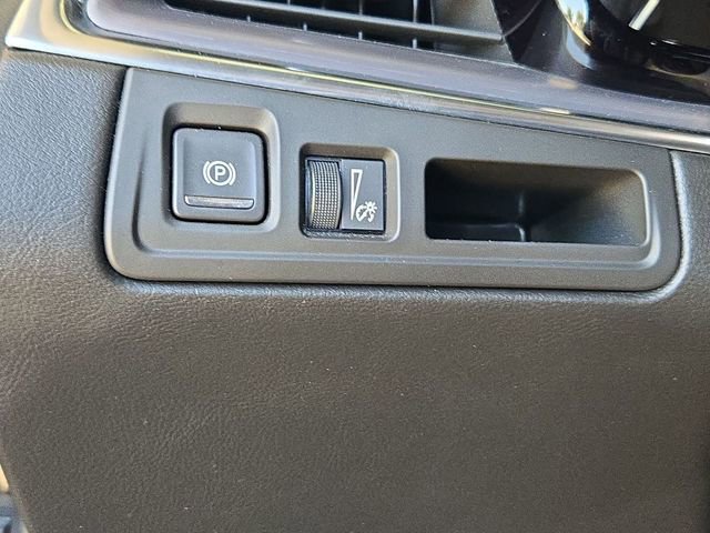 Used 2019 Cadillac XT5 Premium Luxury FWD image 13