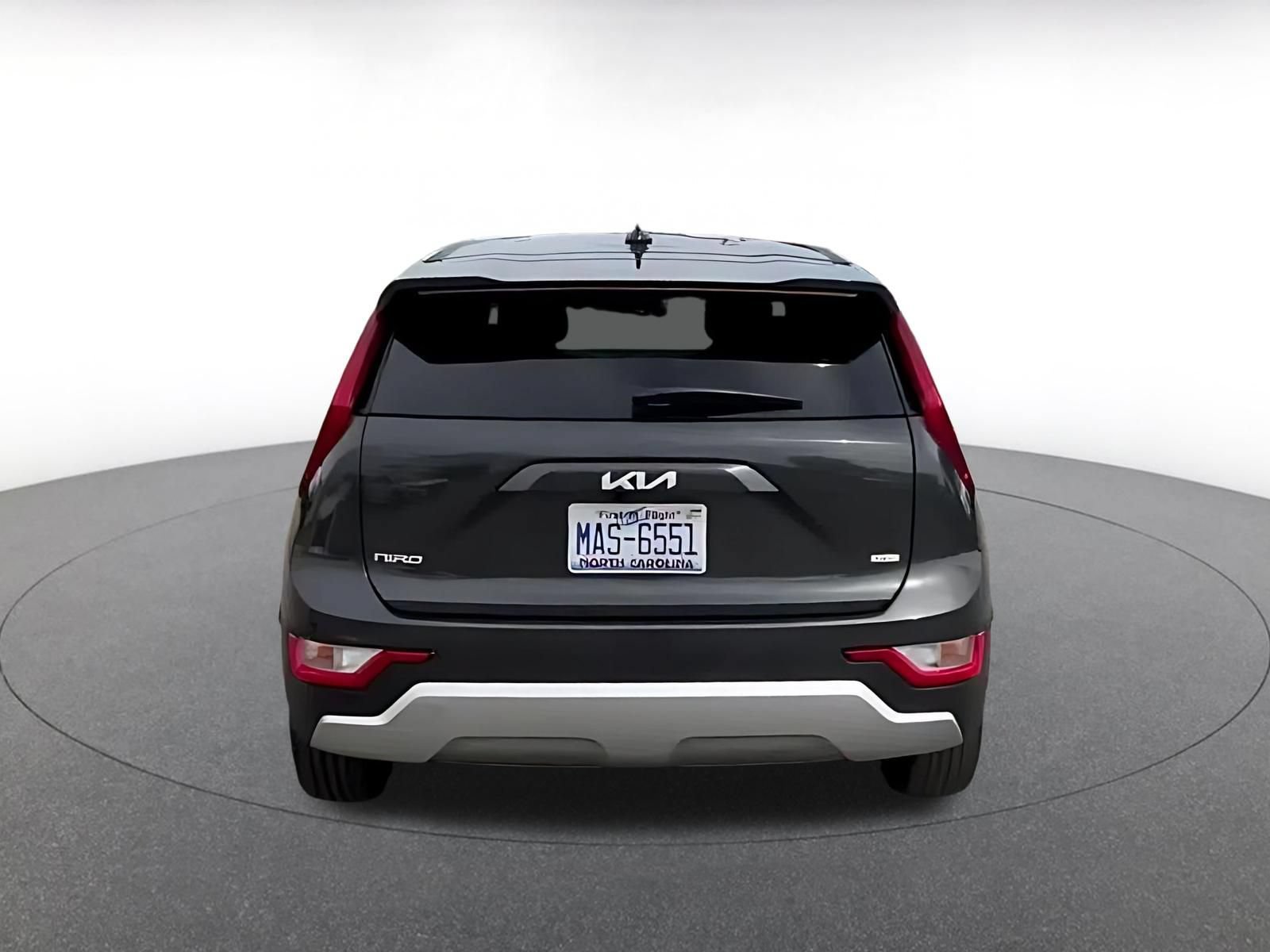 Used 2026 Kia Niro LX FWD image 11