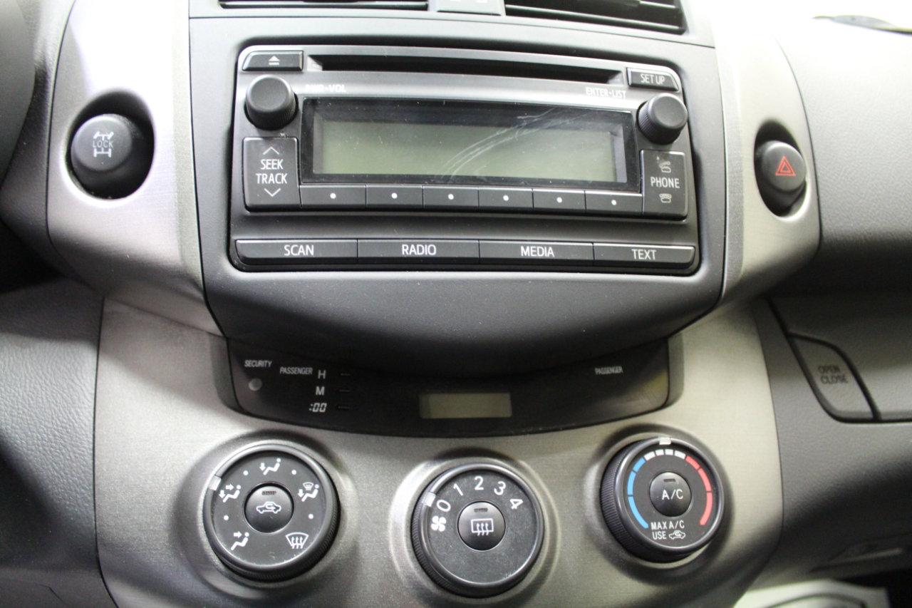 Used 2012 Toyota RAV4 Sport image 12