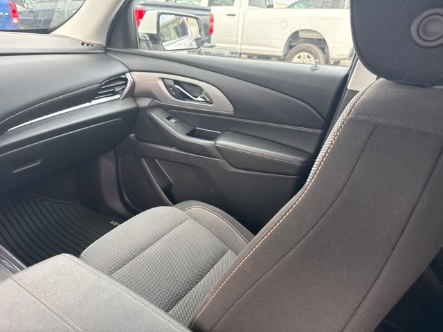 Used 2018 Chevrolet Traverse LT AWD/4WD image 17