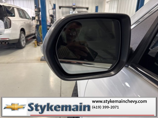 Used 2024 GMC Acadia Denali image 35