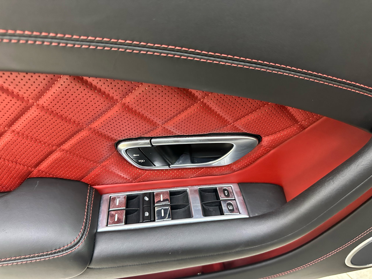 Used 2016 Bentley Continental GT AWD/4WD image 18