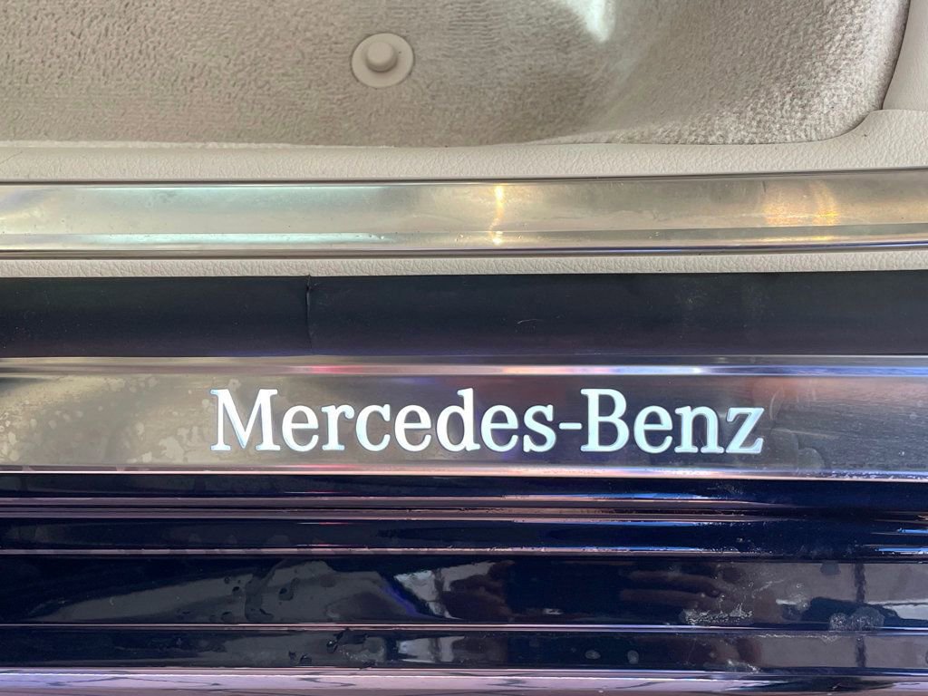 Used 2023 Mercedes-Benz S 580e 4MATIC Sedan w/ AMG Line image 24