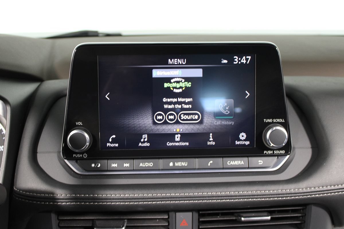 Used 2023 Nissan Rogue SV FWD image 17
