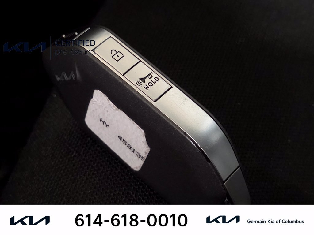 Certified 2026 Kia Sorento LX FWD image 33