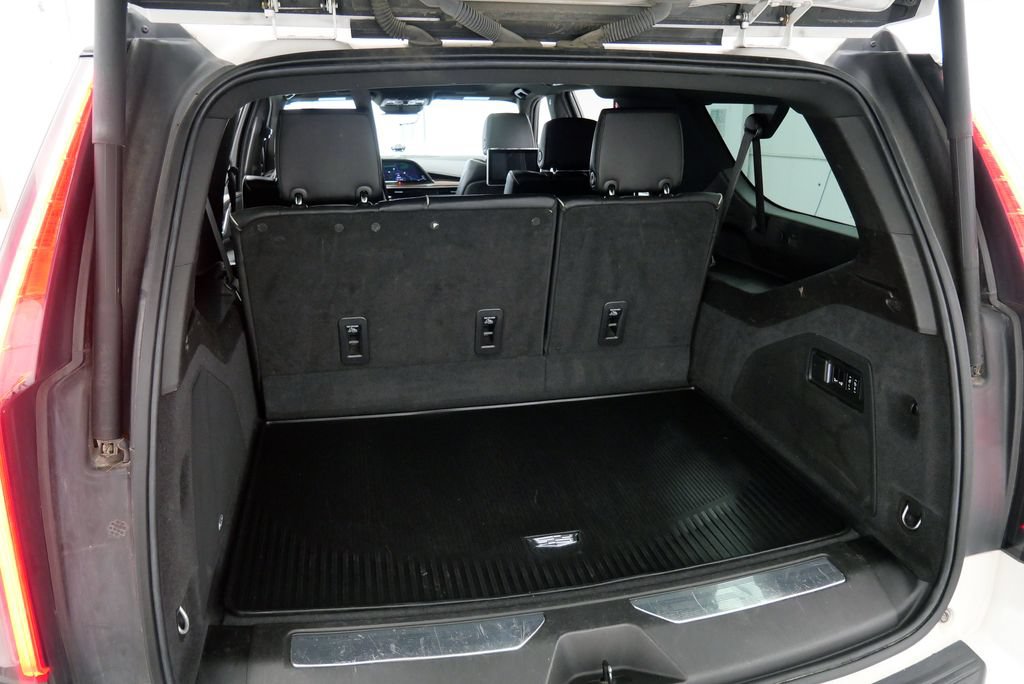 Used 2021 Cadillac Escalade ESV Premium Luxury AWD/4WD image 39