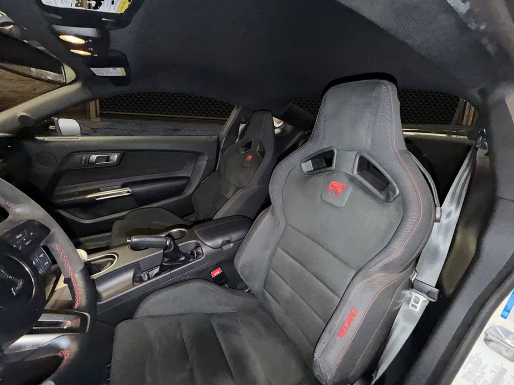 Used 2020 Ford Mustang Shelby GT350R w/ GT350R Equipment Group 920A image 4