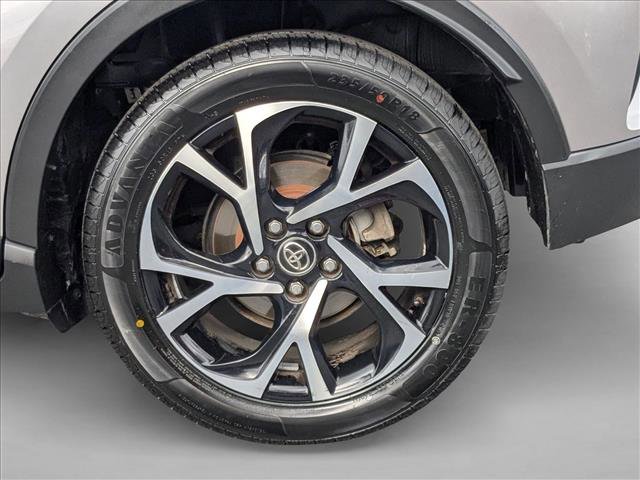 Used 2018 Toyota C-HR XLE image 24