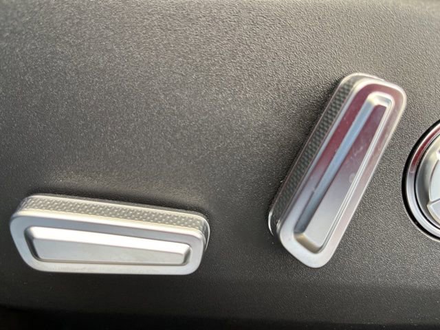 New 2025 Lincoln Nautilus Premier w/ Equipment Group 102A image 14