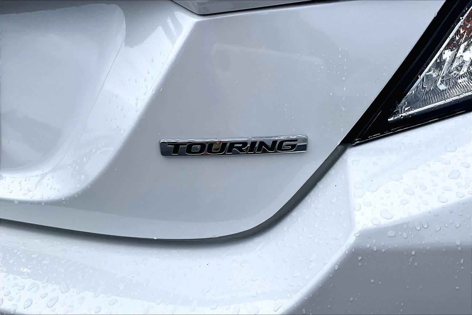 Used 2020 Honda Civic Touring image 10