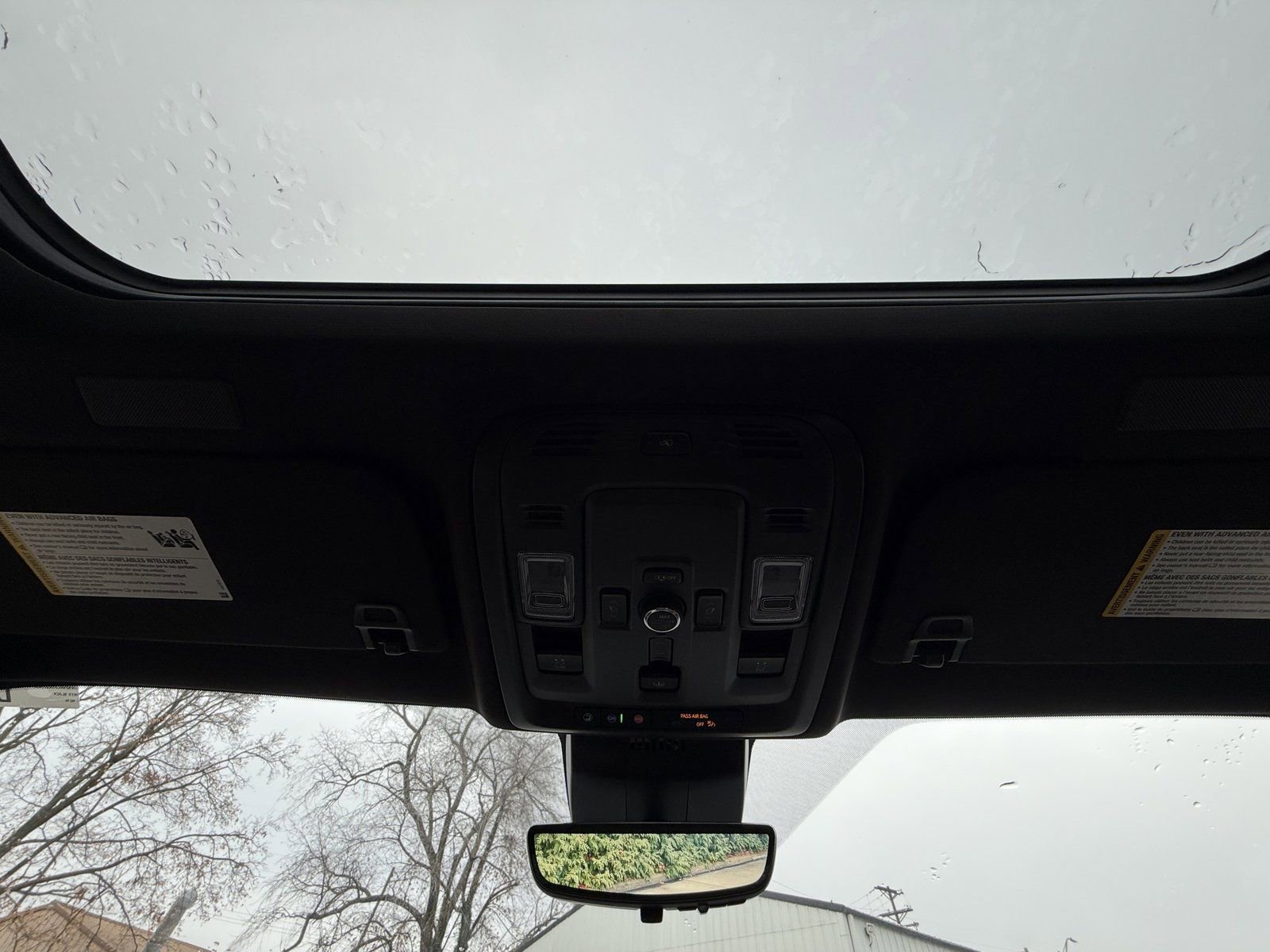 New 2025 GMC Yukon AT4 Ultimate w/ LPO, Floor Liner Package image 25