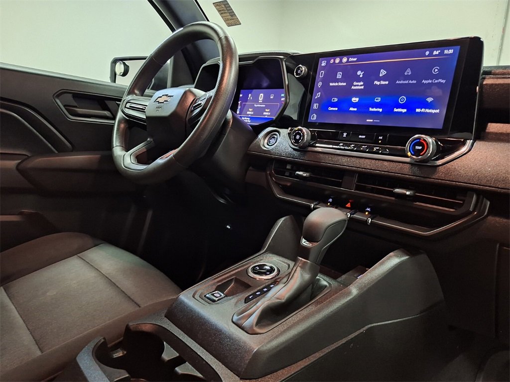 Used 2023 Chevrolet Colorado W/T image 26