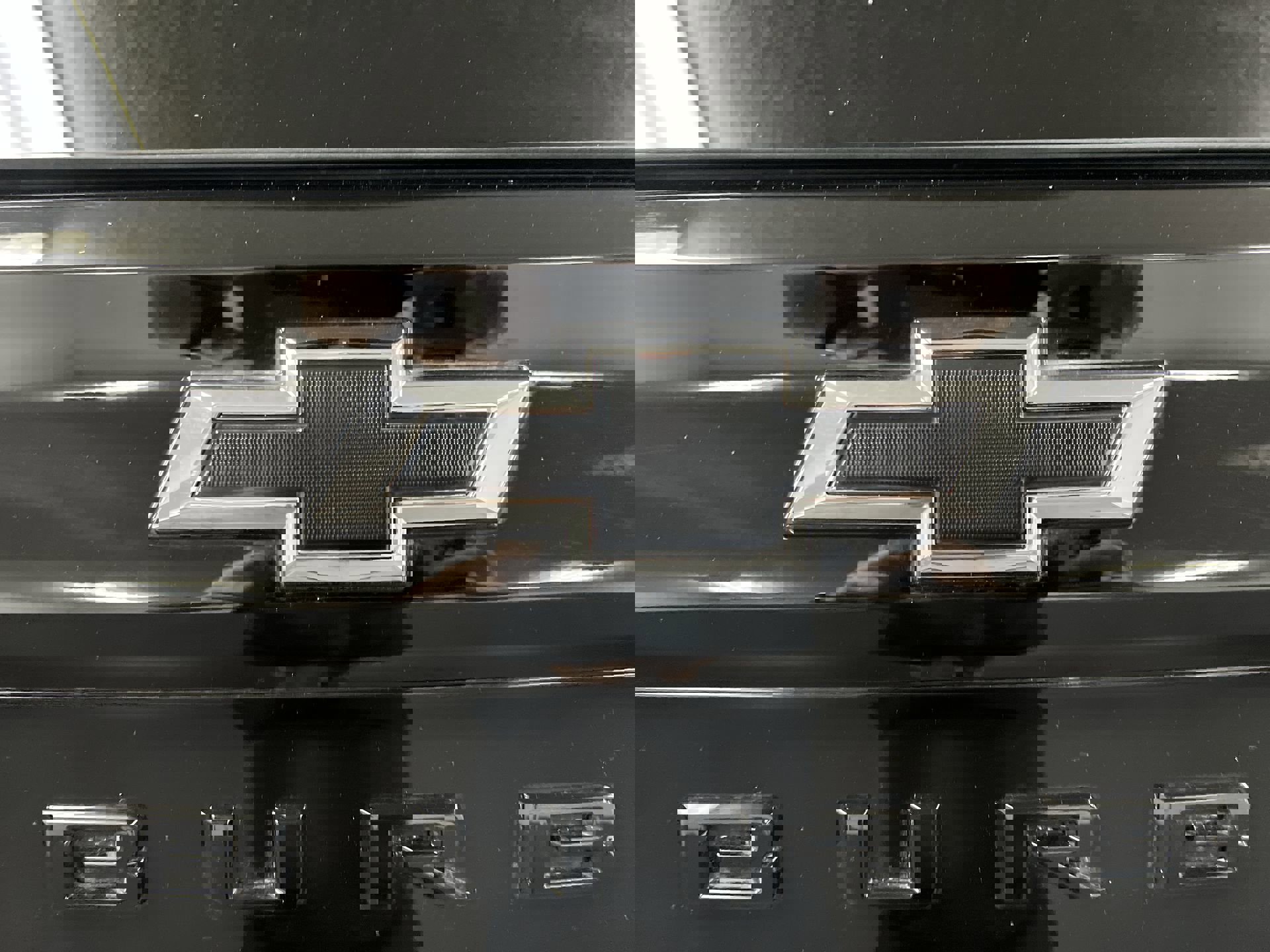 Certified 2025 Chevrolet Suburban High Country image 99