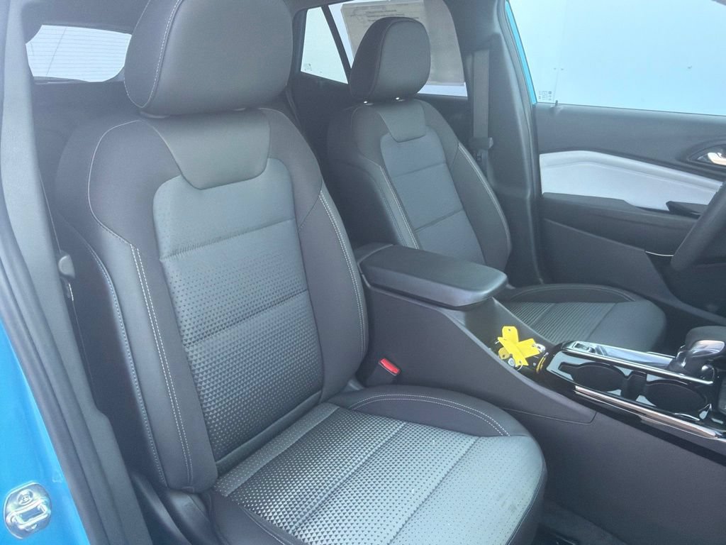 New 2026 Chevrolet Trax LT FWD image 5
