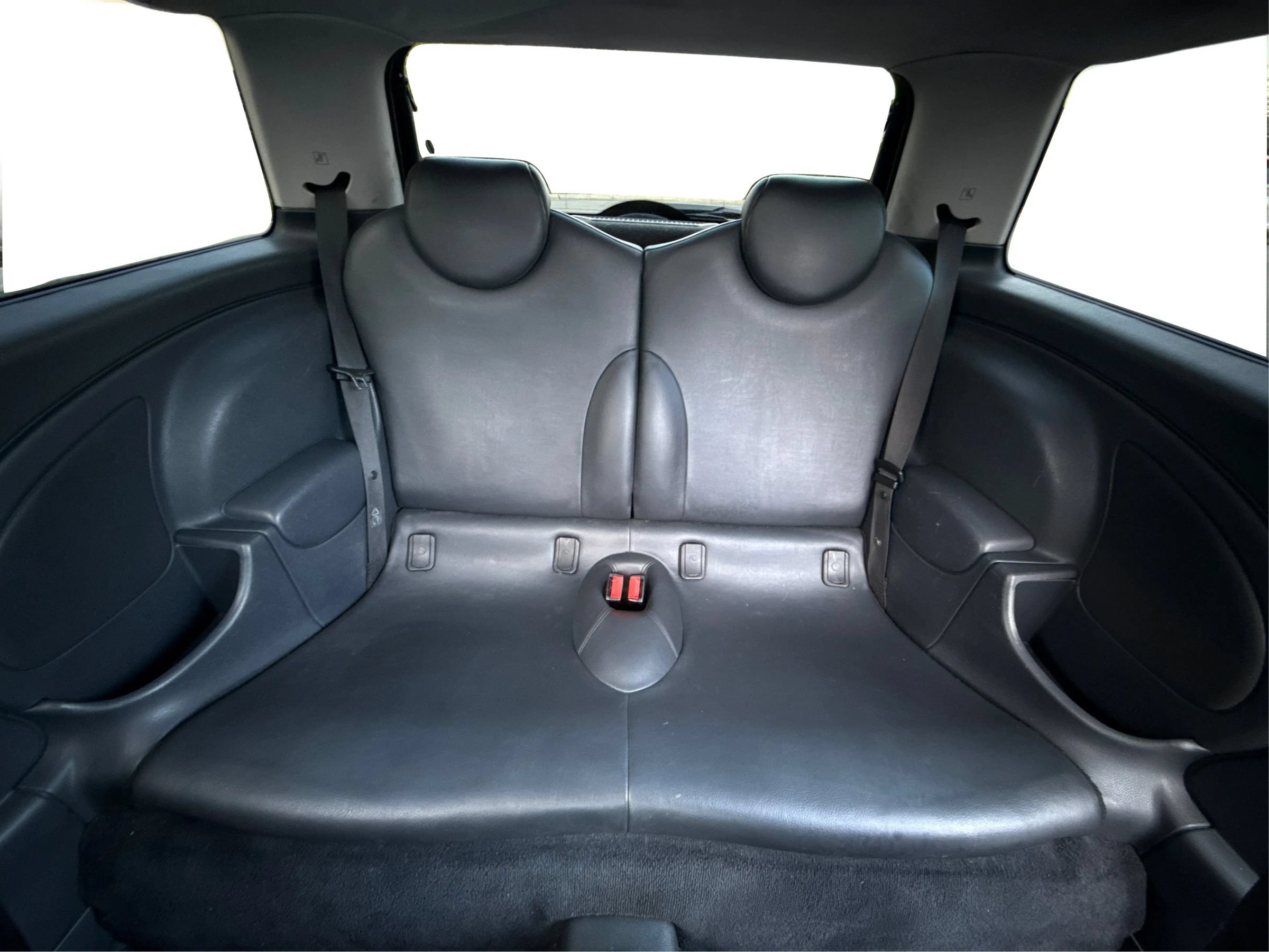 Used 2004 MINI Cooper S FWD image 16