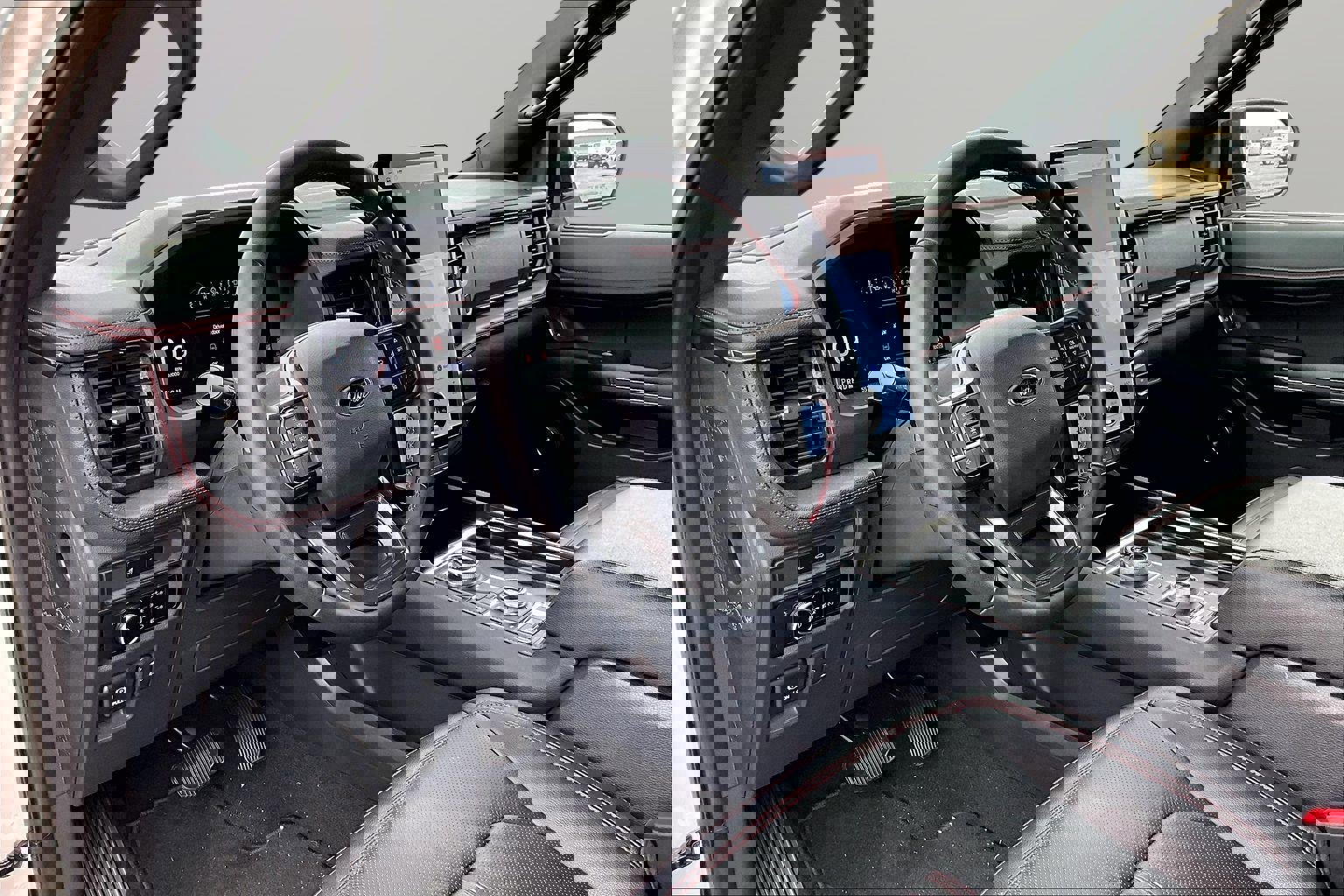 Used 2024 Ford Expedition Limited image 21