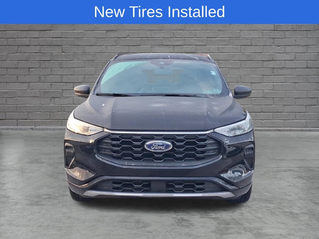 Used 2024 Ford Escape ST-Line FWD image 2