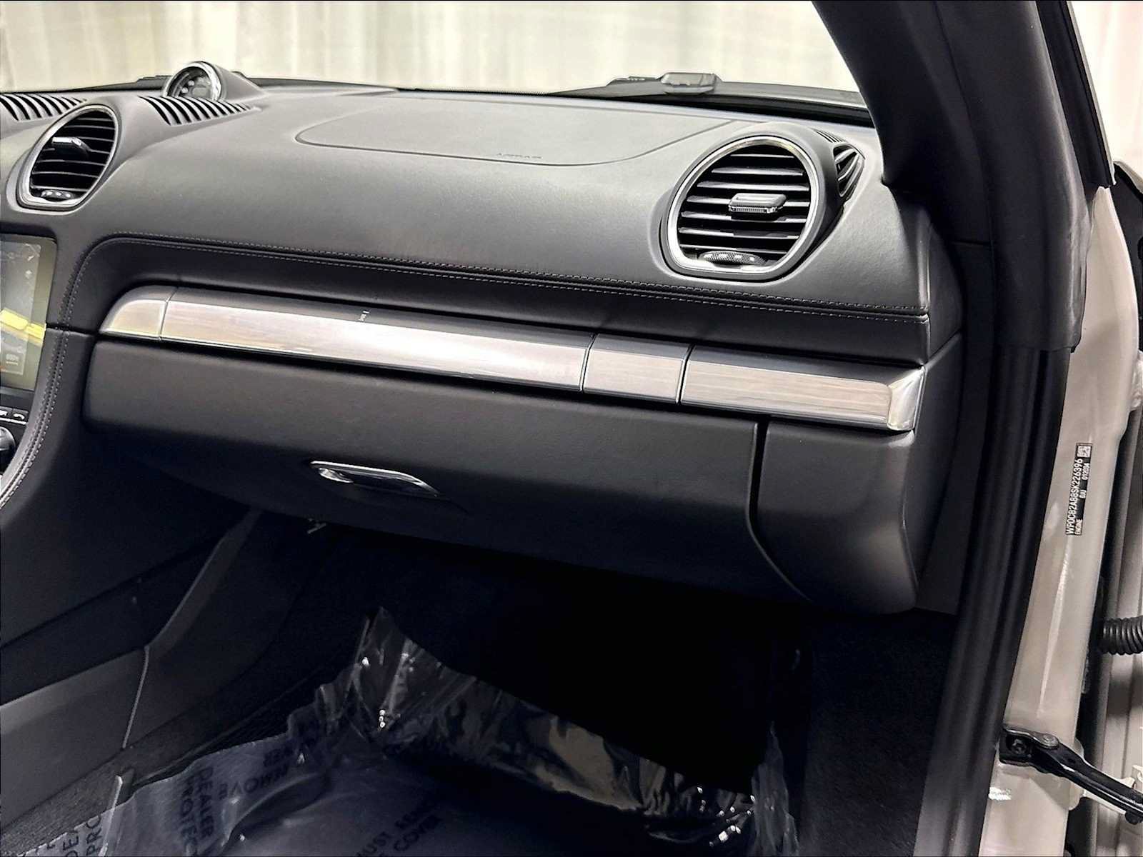 Used 2025 Porsche 718 Boxster S RWD image 27