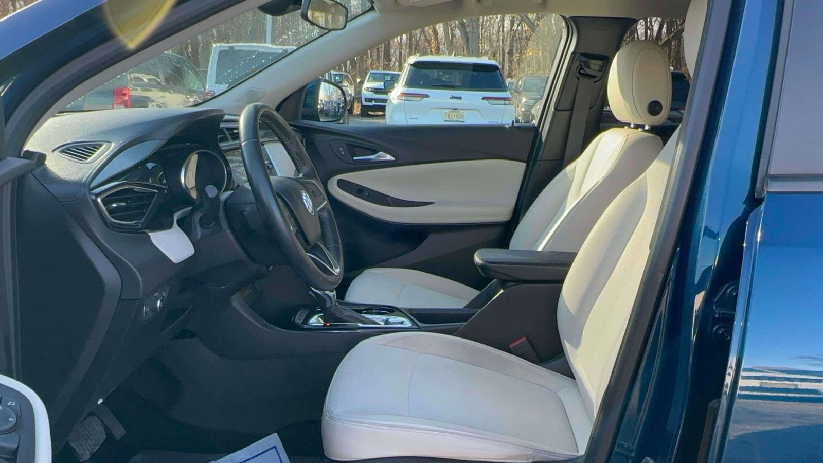 Used 2021 Buick Encore GX Select image 15