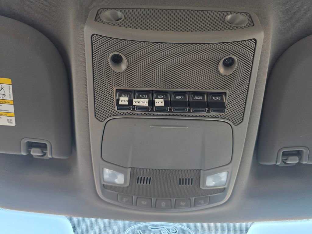 Used 2019 Ford F550 4x4 Regular Cab Super Duty image 41