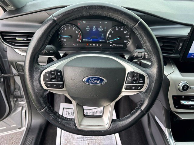 Used 2021 Ford Explorer XLT w/ Equipment Group 202A AWD/4WD image 16