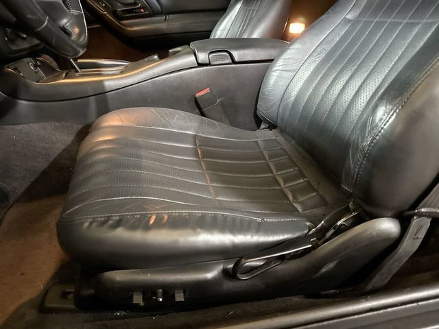 Used 2001 Chevrolet Camaro Z28 w/ SS Performance/Appearance Pkg RWD image 11