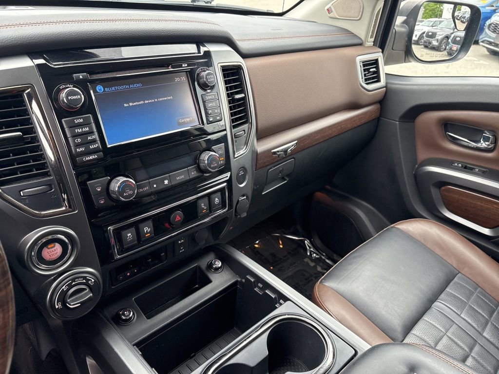 Used 2018 Nissan Titan Platinum Reserve w/ Platinum Utility Package AWD/4WD image 19