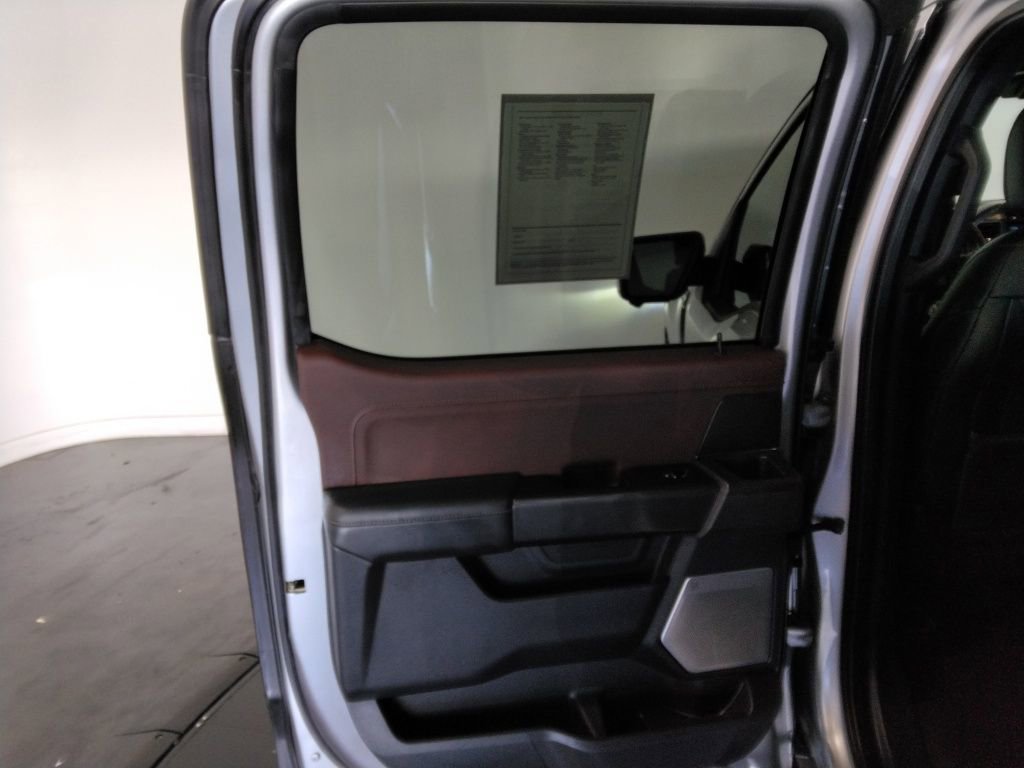 Used 2021 Ford F150 Lariat w/ Equipment Group 502A High image 39