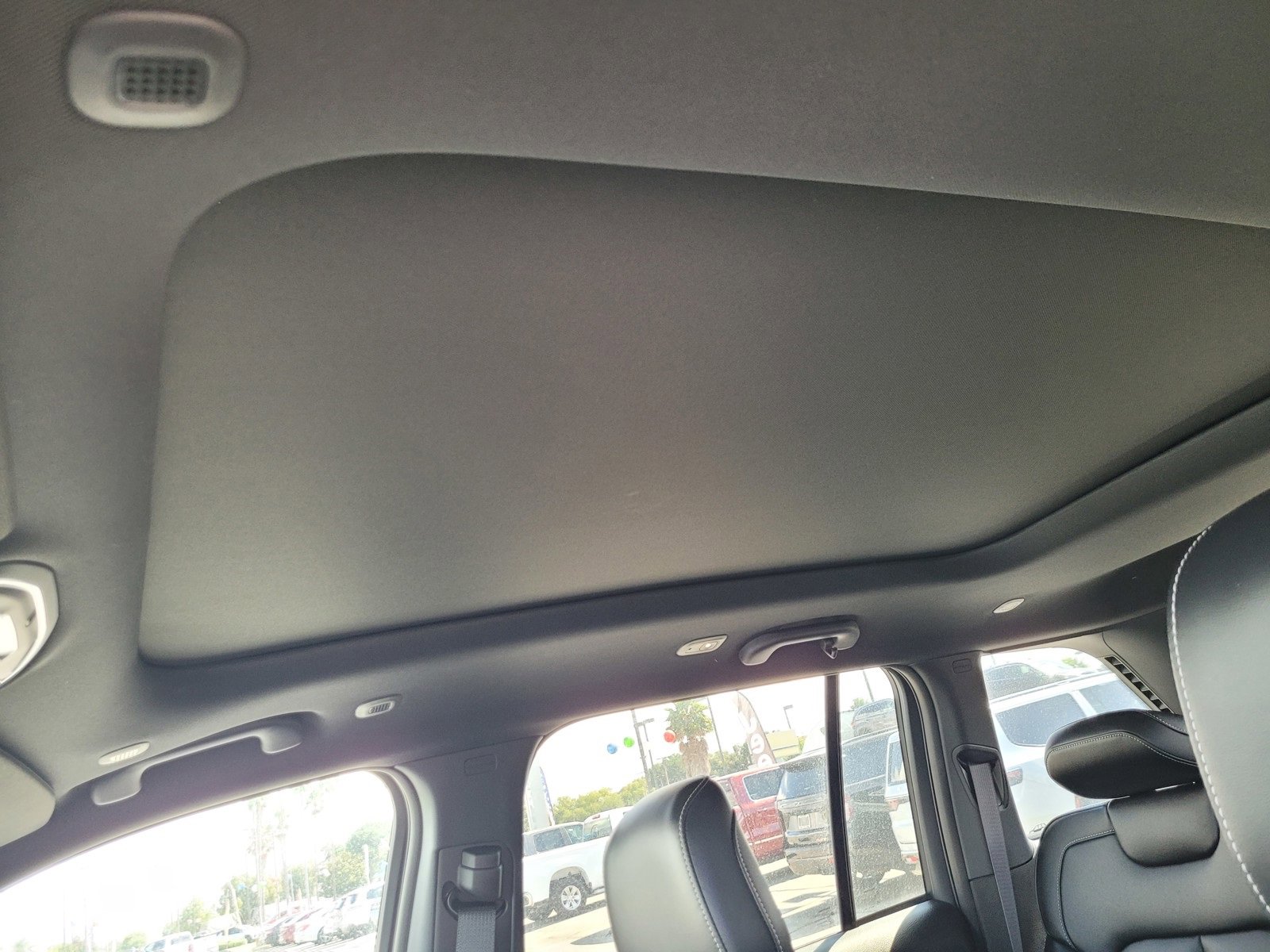 New 2025 Jeep Grand Cherokee Limited image 14