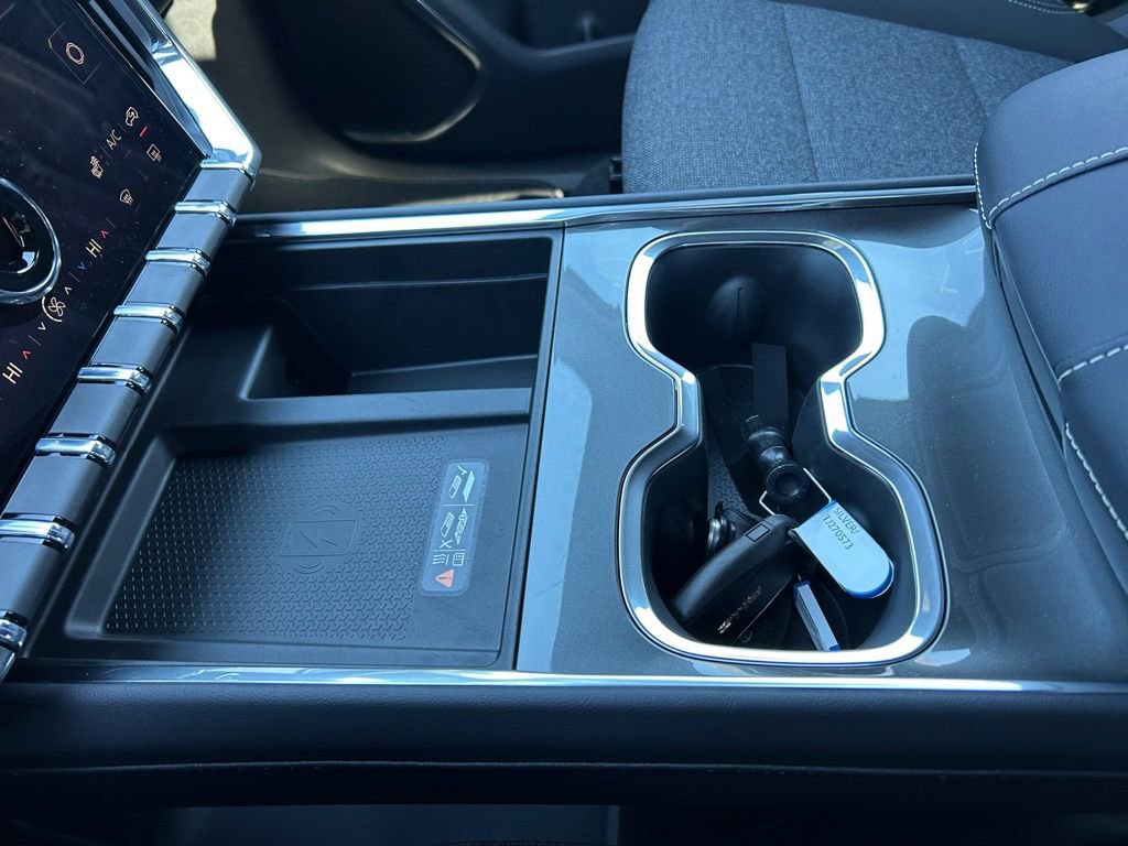 New 2026 GMC Acadia Elevation image 30