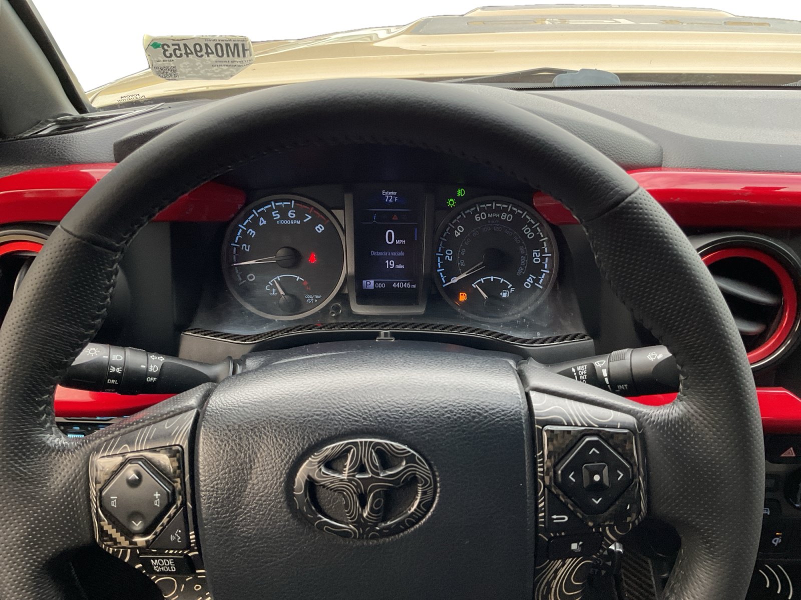 Used 2017 Toyota Tacoma TRD Sport w/ Tow Package RWD image 12