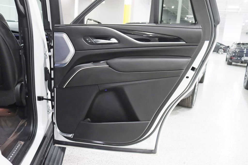 Used 2024 Cadillac Escalade V AWD/4WD image 46