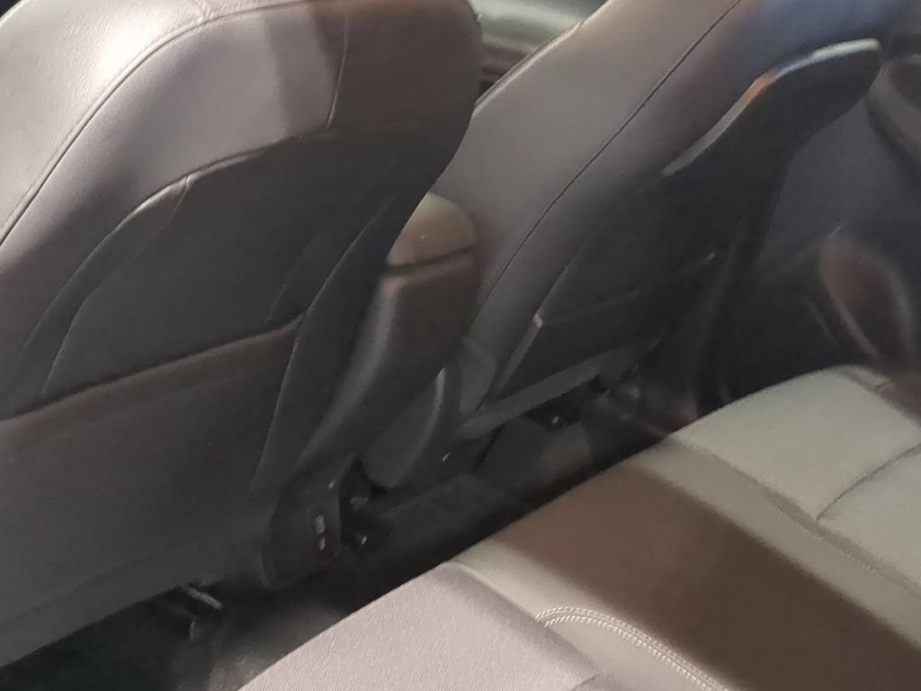 Used 2023 Buick Encore GX Select AWD/4WD image 22