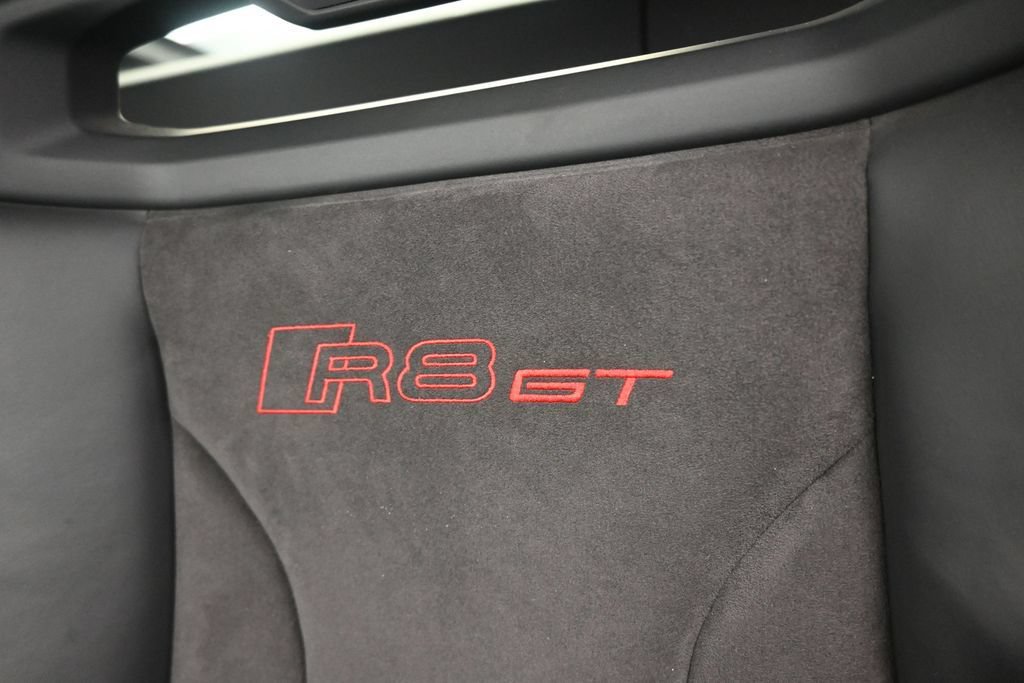Used 2023 Audi R8 V10 GT RWD image 11