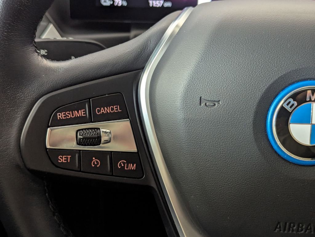 Used 2023 BMW i4 eDrive40 w/ Premium Package image 38