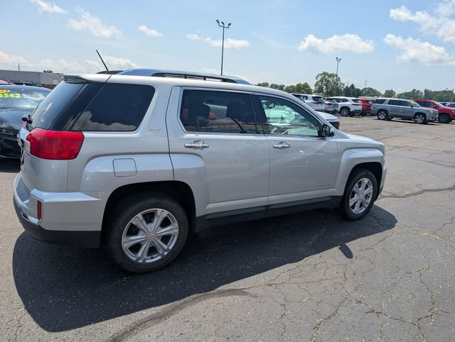 Used 2017 GMC Terrain SLT w/ Open Road Package FWD image 8
