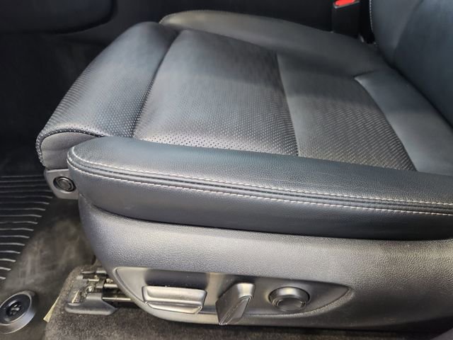 Used 2025 Toyota Land Cruiser w/ Premium Package image 21