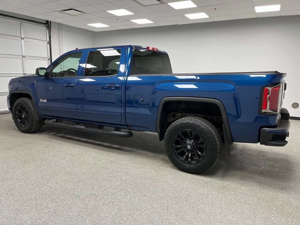 Used 2017 GMC Sierra 1500 SLT w/ All Terrain Package AWD/4WD image 6