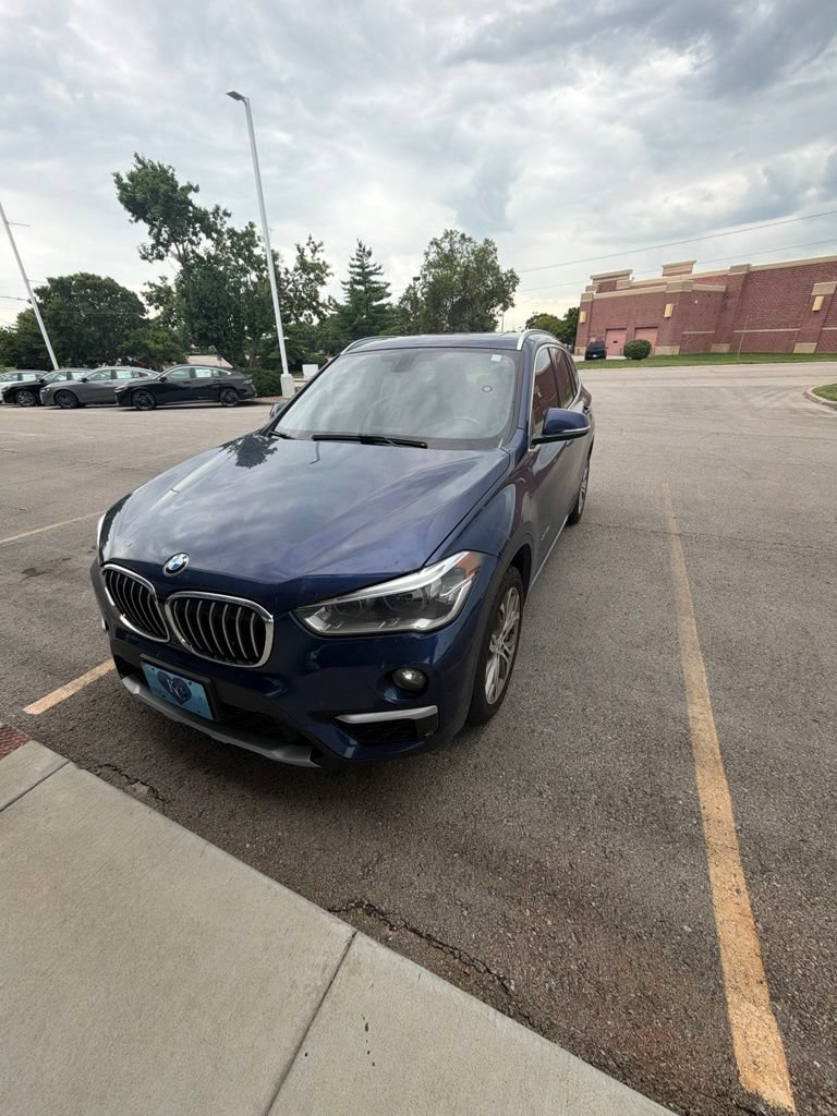 Used 2018 BMW X1 xDrive28i AWD/4WD image 1