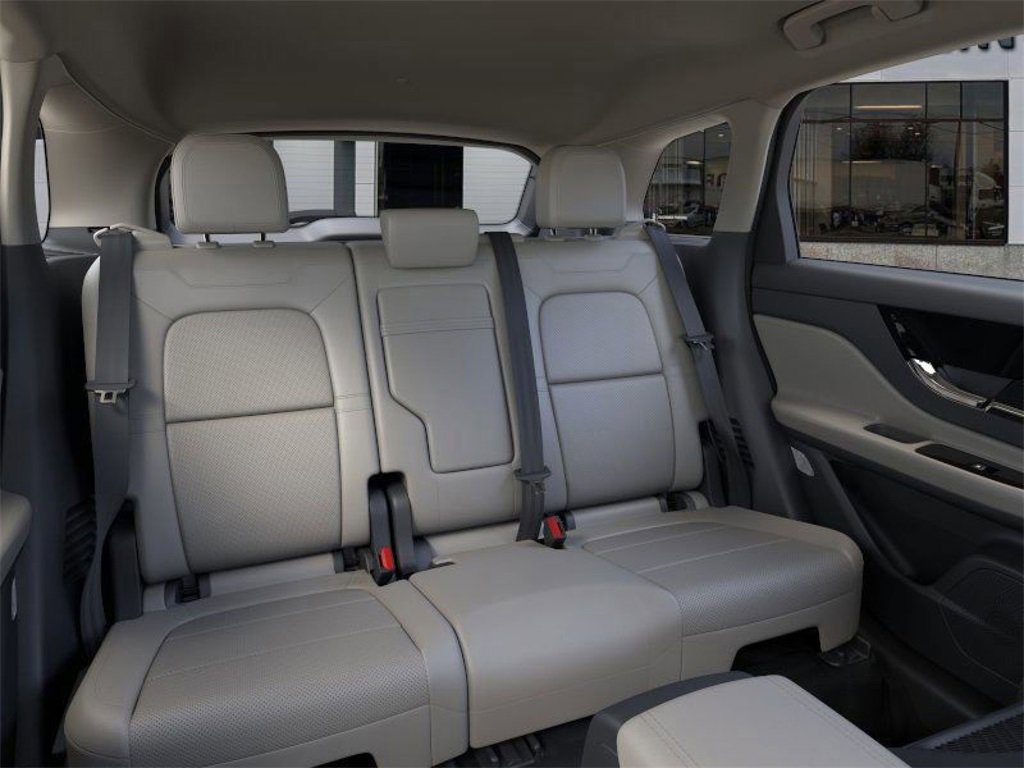 New 2026 Lincoln Corsair Premiere image 11